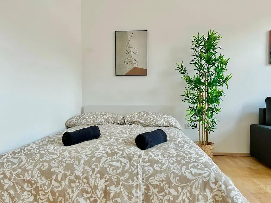 50 M2 Apartment Vienna